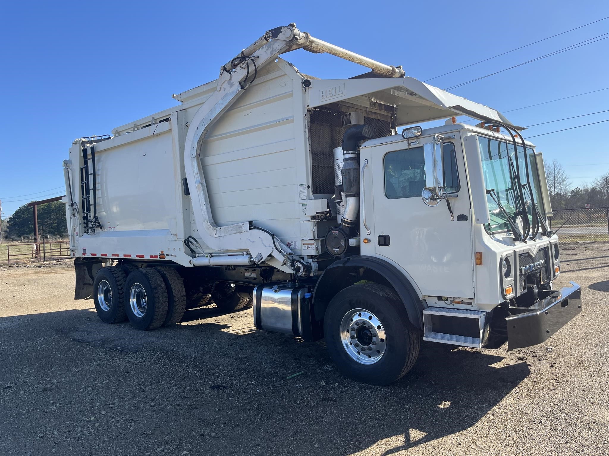 2020 MACK TERRAPRO 64R - image 5 of 5